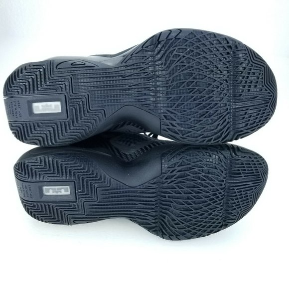 Nike Lebron Soldier XIV Triple Black Mens Basketball Shoes CK6024 003 Sizes 7-1 - Picture 7 of 8